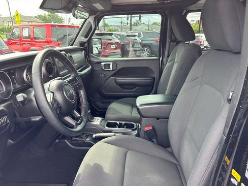Used 2021 Jeep Wrangler Unlimited Sport AWD/4WD image 6