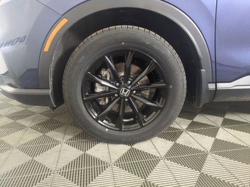 Certified 2025 Honda CR-V Sport image 30