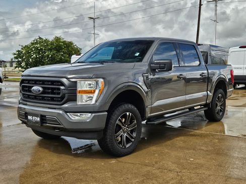 Used 2021 Ford F150 XLT w/ Equipment Group 301A Mid AWD/4WD image 8