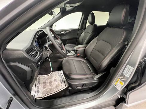 Used 2024 Ford Escape ST-Line w/ Equipment Group 301A image 12