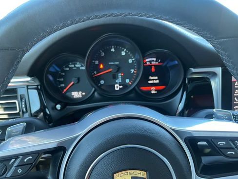 Used 2020 Porsche Macan AWD/4WD image 14