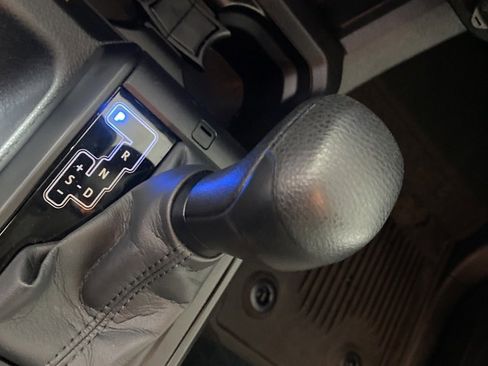 Used 2023 Toyota Tacoma SR image 17