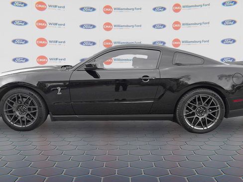 Used 2012 Ford Mustang Shelby GT500 w/ SVT Performance Pkg image 5