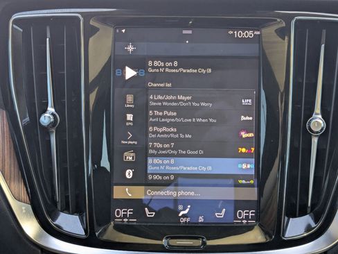 Used 2022 Volvo S60 B5 Momentum w/ Premium Package FWD image 25