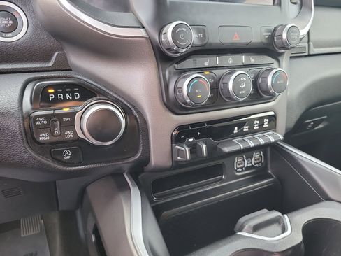 Used 2022 RAM 1500 Big Horn AWD/4WD image 24