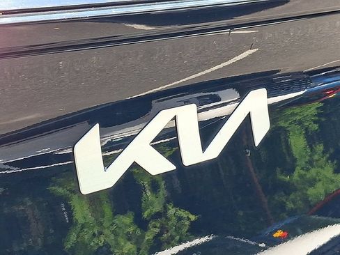 Used 2024 Kia Sportage EX AWD/4WD image 30