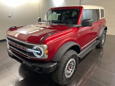 New 2026 Ford Bronco Outer Banks image 3