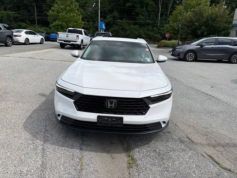 Used 2024 Honda Accord EX image 15