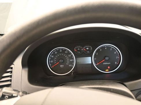 Used 2008 Hyundai Tiburon GS image 13