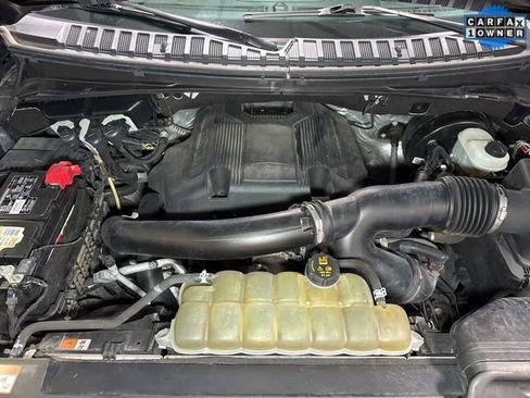 Used 2021 Ford Expedition Limited image 9