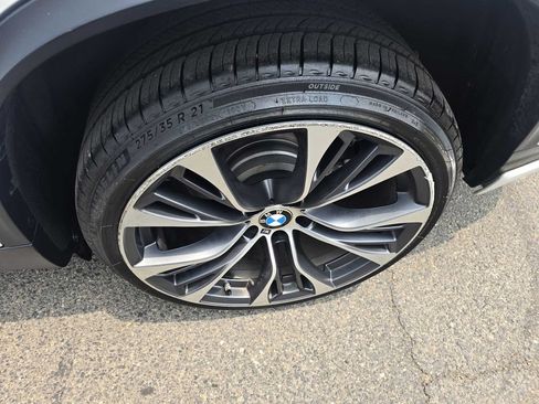 Used 2017 BMW X5 xDrive35i w/ Premium Package AWD/4WD image 39