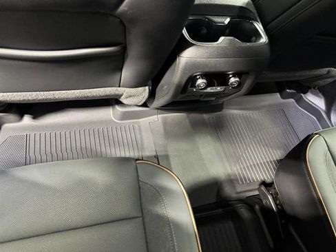 Certified 2024 GMC Acadia AT4 w/ Luxury Package image 16