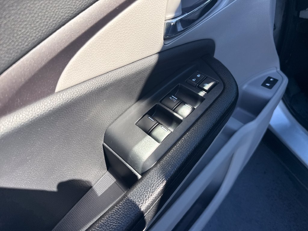 Used 2016 Honda Pilot EX-L image 10