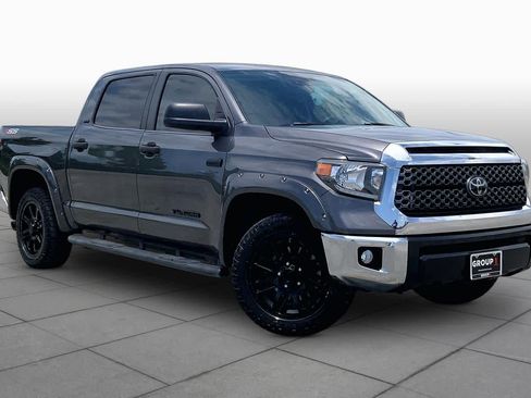 Used 2021 Toyota Tundra SR5 w/ SR5 Leather Package RWD image 3