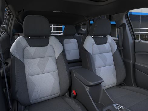 New 2026 Chevrolet Trax RS w/ Sunroof Package FWD image 16