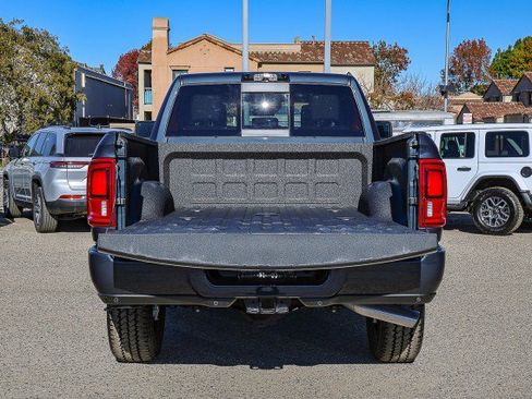 New 2026 RAM 2500 Laramie w/ Night Edition image 6