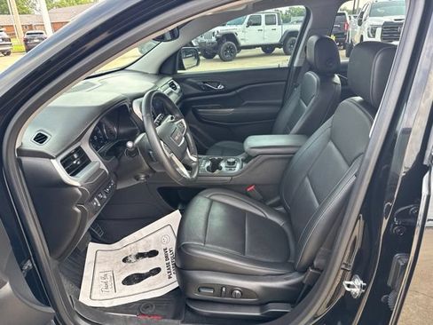 Used 2023 GMC Acadia SLT w/ Elevation Edition FWD image 14