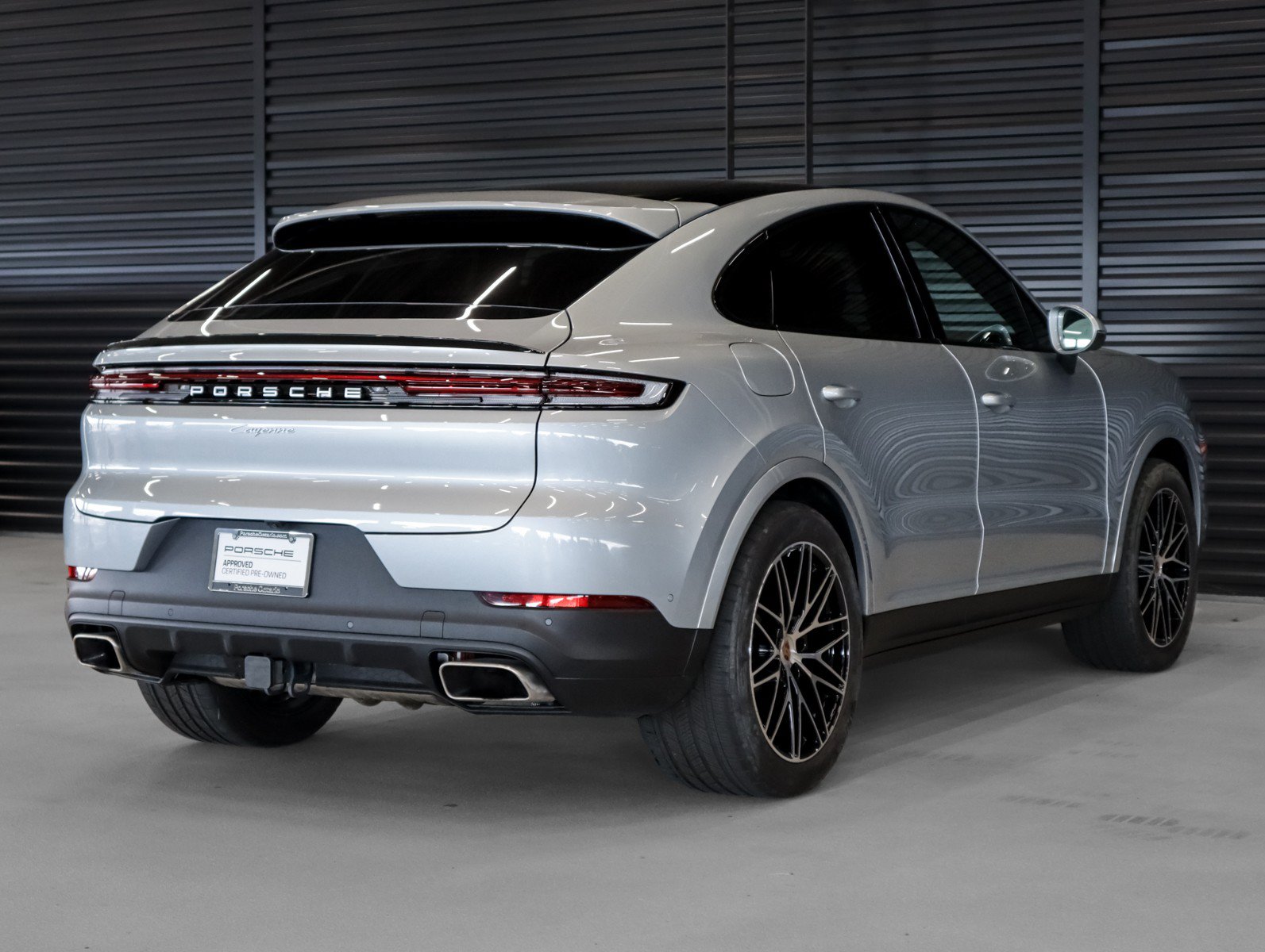 Certified 2026 Porsche Cayenne Coupe AWD/4WD image 10