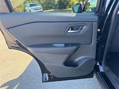 New 2026 Nissan Rogue SV image 15