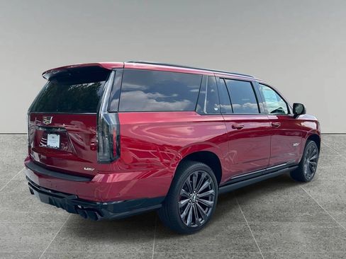 New 2026 Cadillac Escalade ESV V AWD/4WD image 5
