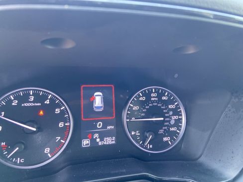 Used 2024 Subaru Outback Premium AWD/4WD image 16