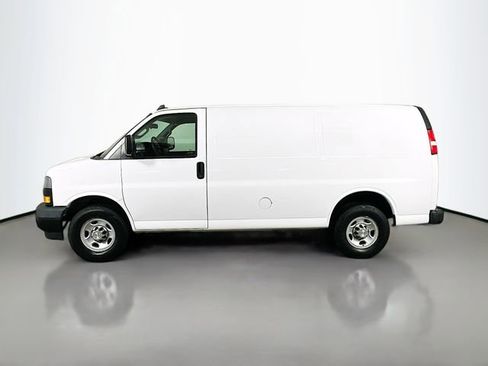 Used 2021 Chevrolet Express 2500 image 9