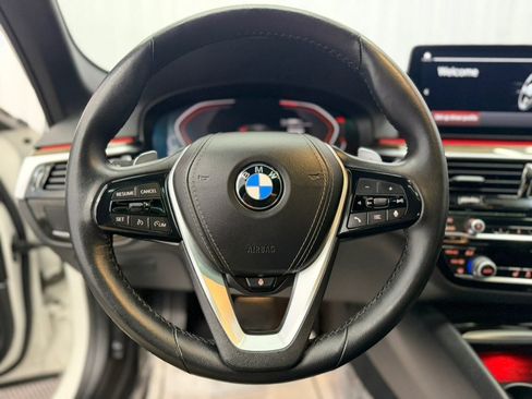 Used 2023 BMW 530i xDrive w/ Premium Package AWD/4WD image 30