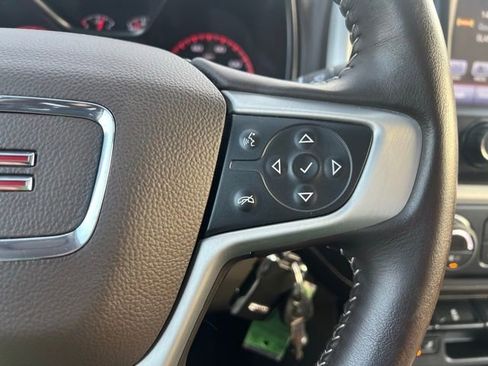 Used 2016 GMC Canyon SLT w/ Driver Alert Package image 17