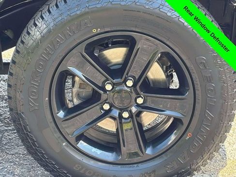 Used 2018 Jeep Wrangler Unlimited Sport S AWD/4WD image 29