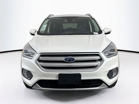 Used 2019 Ford Escape Titanium FWD image 9