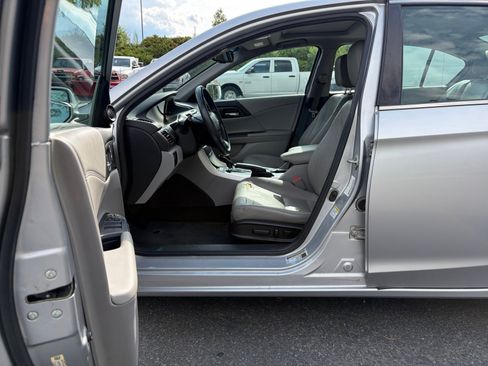 Used 2014 Honda Accord EX-L image 11