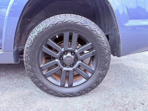 Used 2013 Toyota 4Runner Limited RWD image 9
