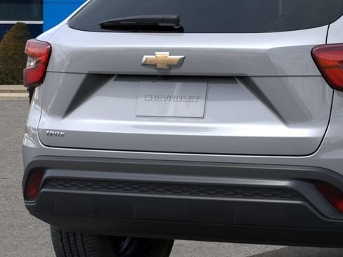 New 2026 Chevrolet Trax LS FWD image 14