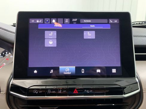 Used 2024 Jeep Compass Limited AWD/4WD image 29