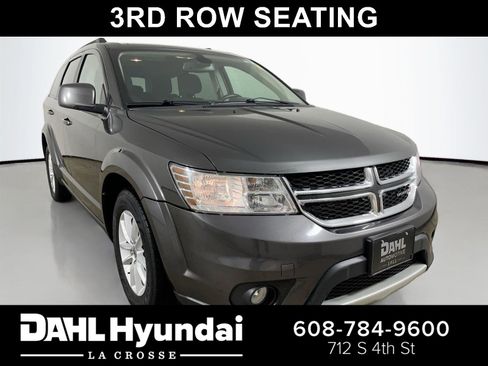 Used 2019 Dodge Journey SE w/ Premium Group FWD image 1