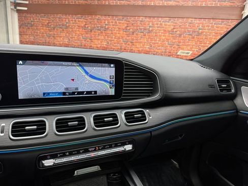 Certified 2023 Mercedes-Benz GLS 450 4MATIC image 17