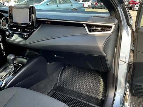 Used 2022 Toyota Corolla SE image 15