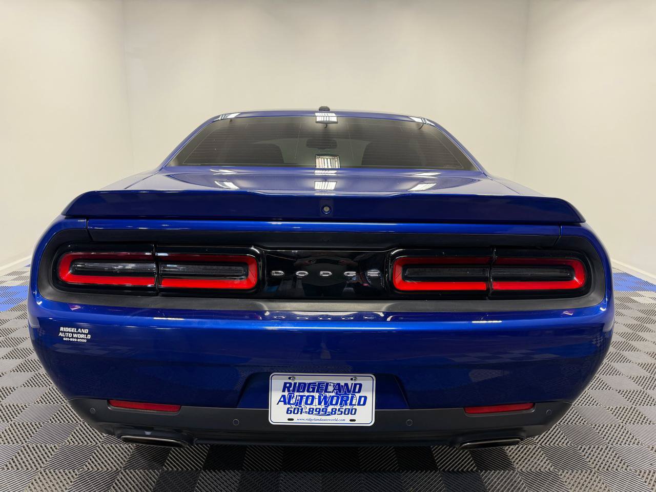 Used 2021 Dodge Challenger GT w/ Performance Handling Group RWD image 10