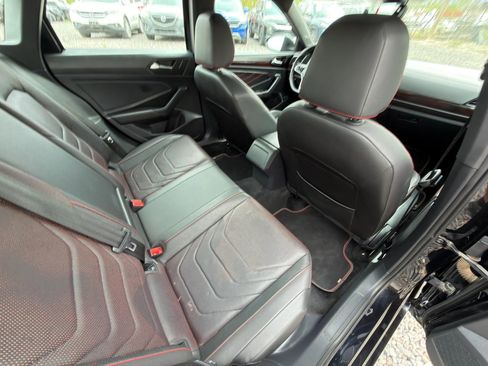 Used 2023 Volkswagen Jetta GLI Autobahn FWD image 11