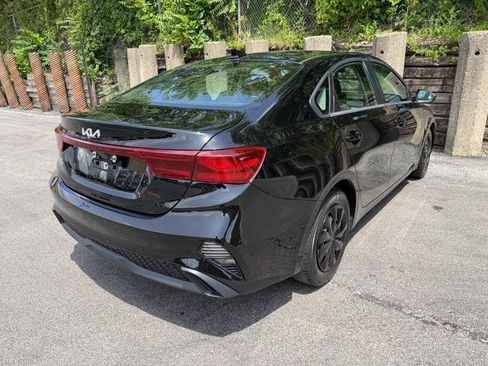 Used 2022 Kia Forte Sedan FWD image 23