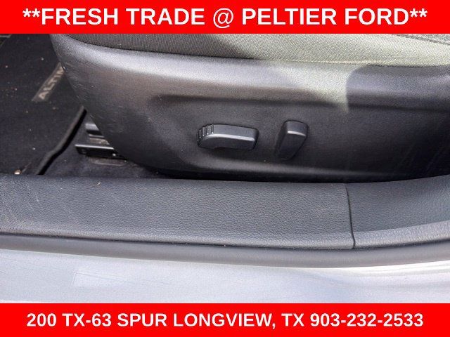 Used 2023 Nissan Altima 2.5 SV FWD image 12