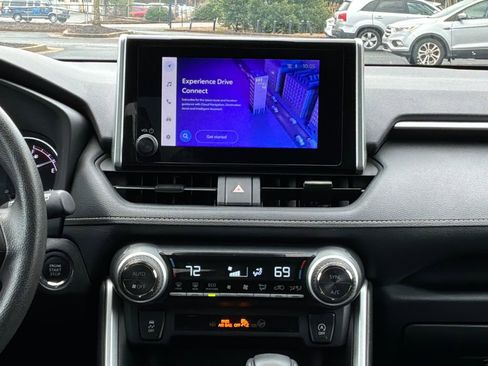 Used 2024 Toyota RAV4 XLE image 24