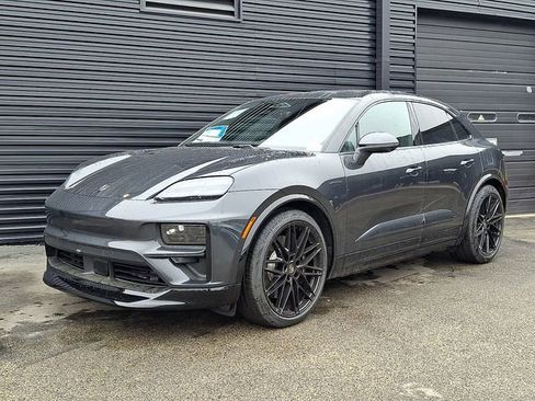 New 2026 Porsche Macan Turbo Electric image 1