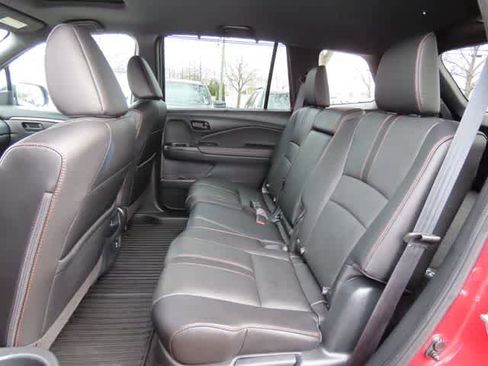 Certified 2022 Honda Passport TrailSport image 13