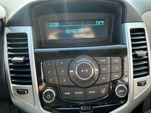 Used 2011 Chevrolet Cruze LT w/ RS Package FWD image 21