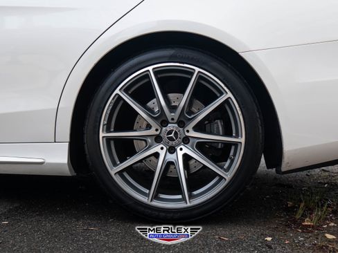 Used 2019 Mercedes-Benz S 560 4MATIC Sedan image 12