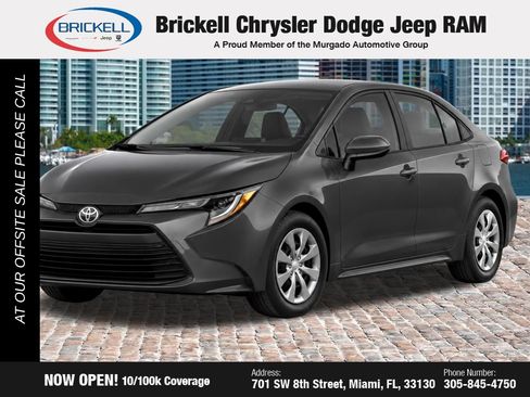 Used 2025 Toyota Corolla LE FWD image 1