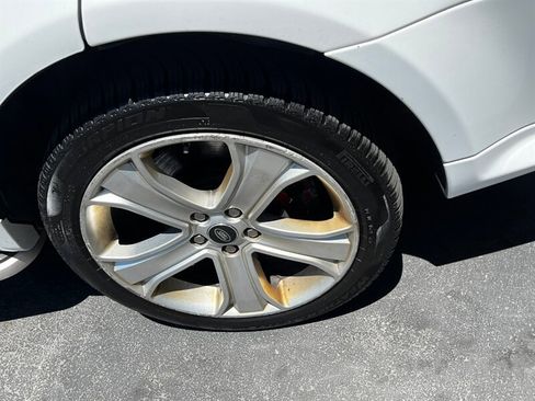 Used 2013 Land Rover Range Rover Sport Supercharged AWD/4WD image 13