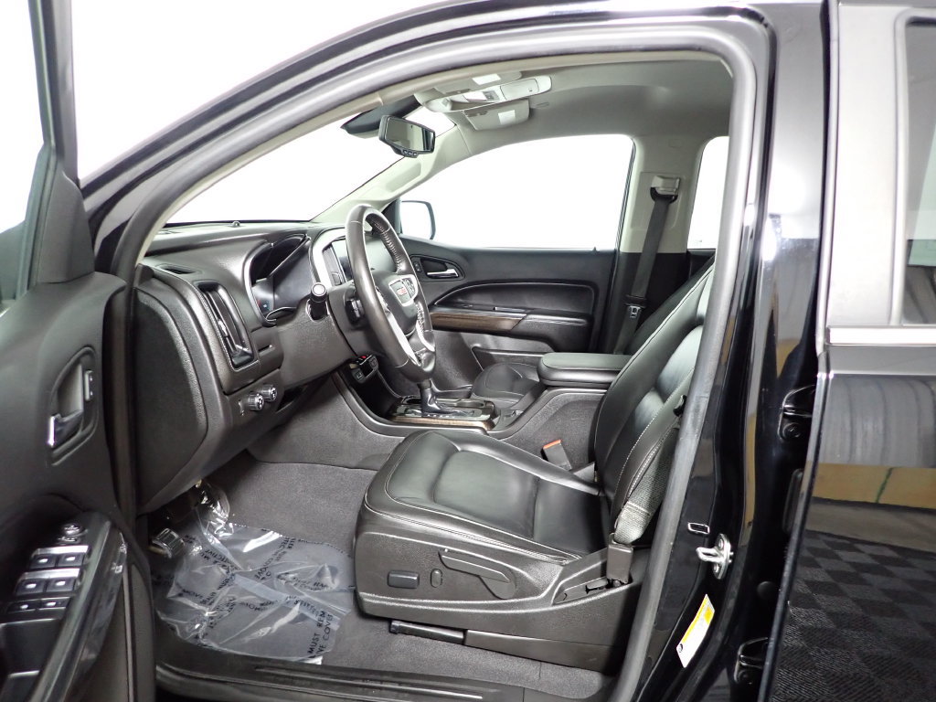 Used 2019 GMC Canyon SLT w/ Driver Alert Package AWD/4WD image 19