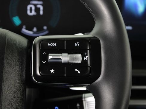 Certified 2026 Hyundai Santa Fe SEL FWD image 29